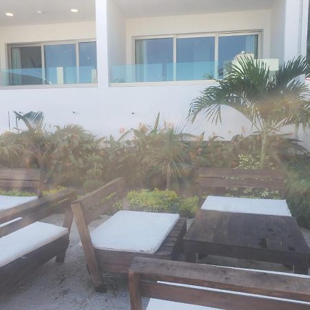 Malaki Hotel Los Ayala Buitenkant foto