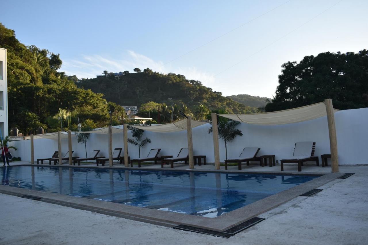 Malaki Hotel Los Ayala Buitenkant foto