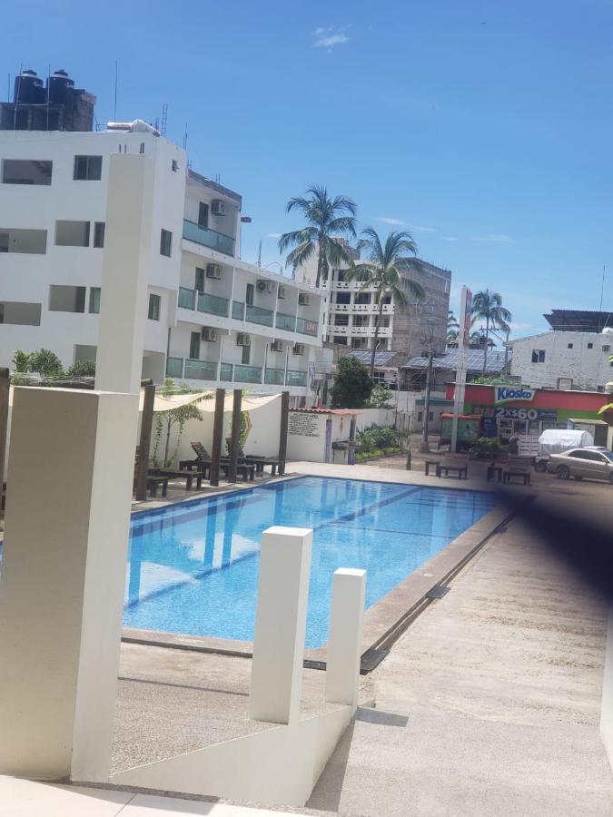 Malaki Hotel Los Ayala Buitenkant foto